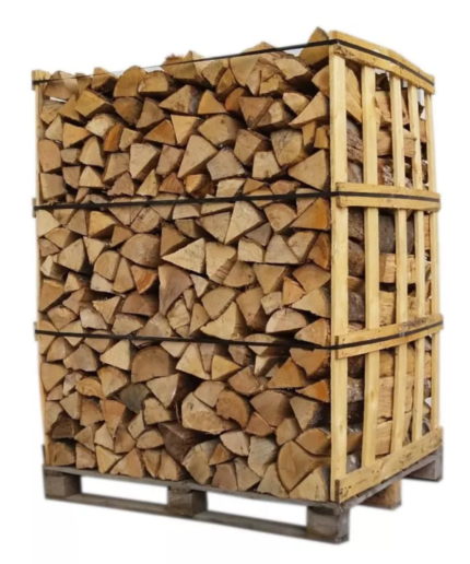 Bois de chauffage 50 cm rangé sur palette en box